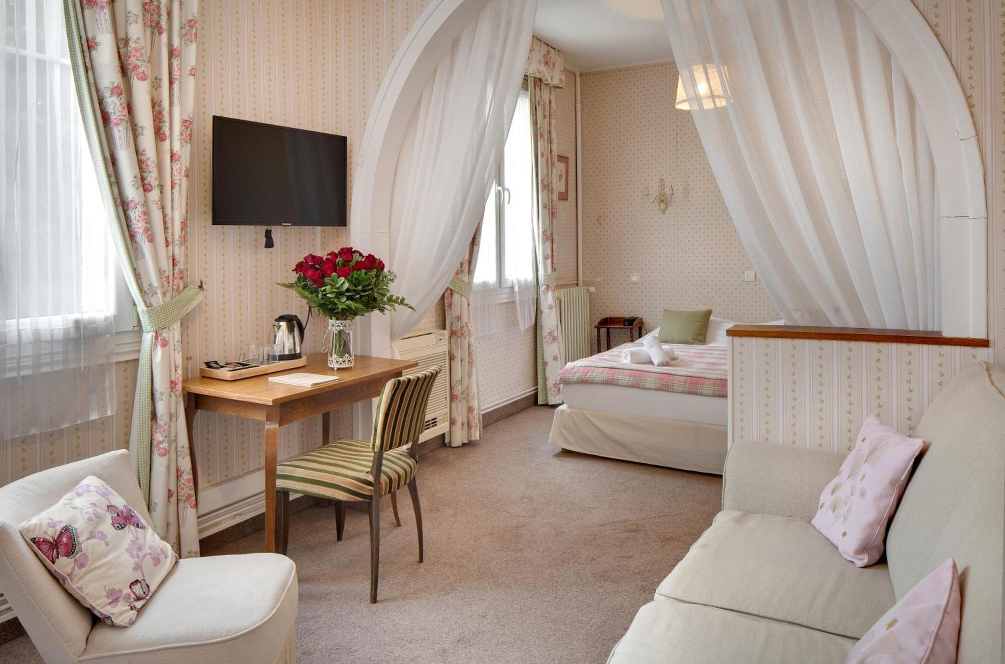 Hotel La Roseraie Шенонсо Экстерьер фото